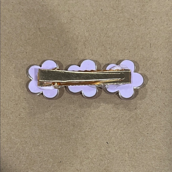 Yellow and White Flower Hair Clips - Picture 5 of 6